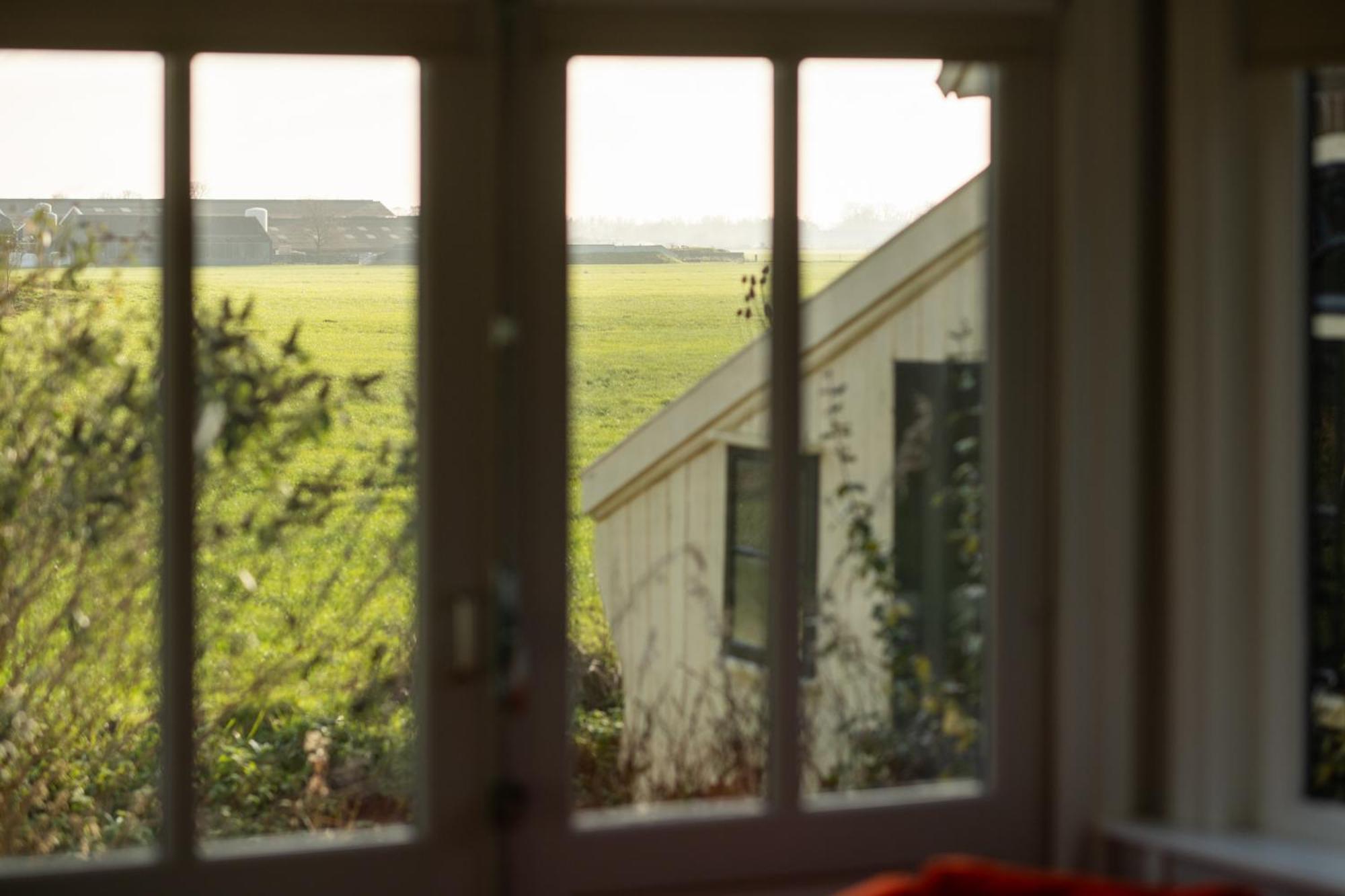 Kleinhoef - Charmante, Luxe Kamers In Een Boerderij Uit 1875 Nigtevecht Esterno foto